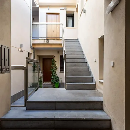 Atrivm Apartamento * Sevilla